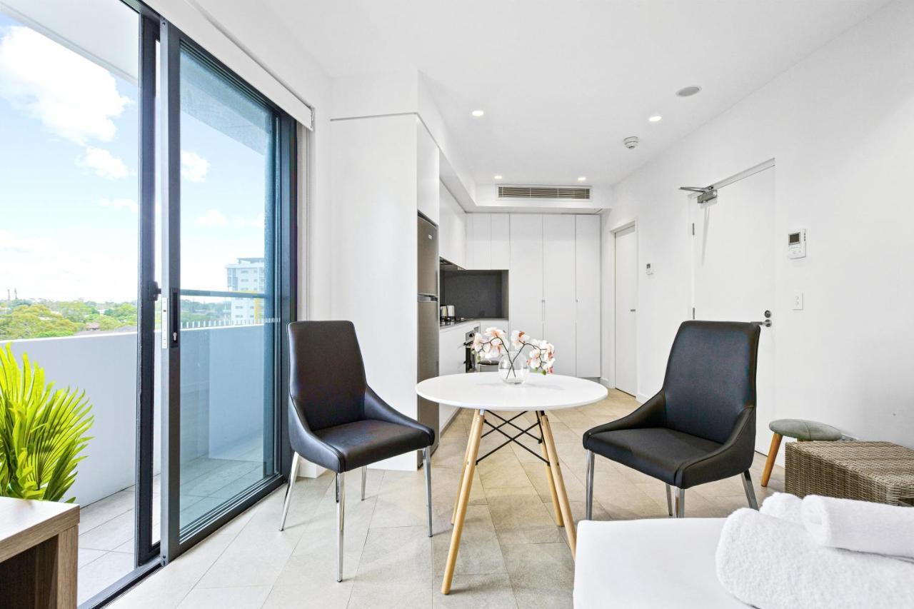 Studio For Long Term Tenants In Strathfield Cbd Sídney Exterior foto