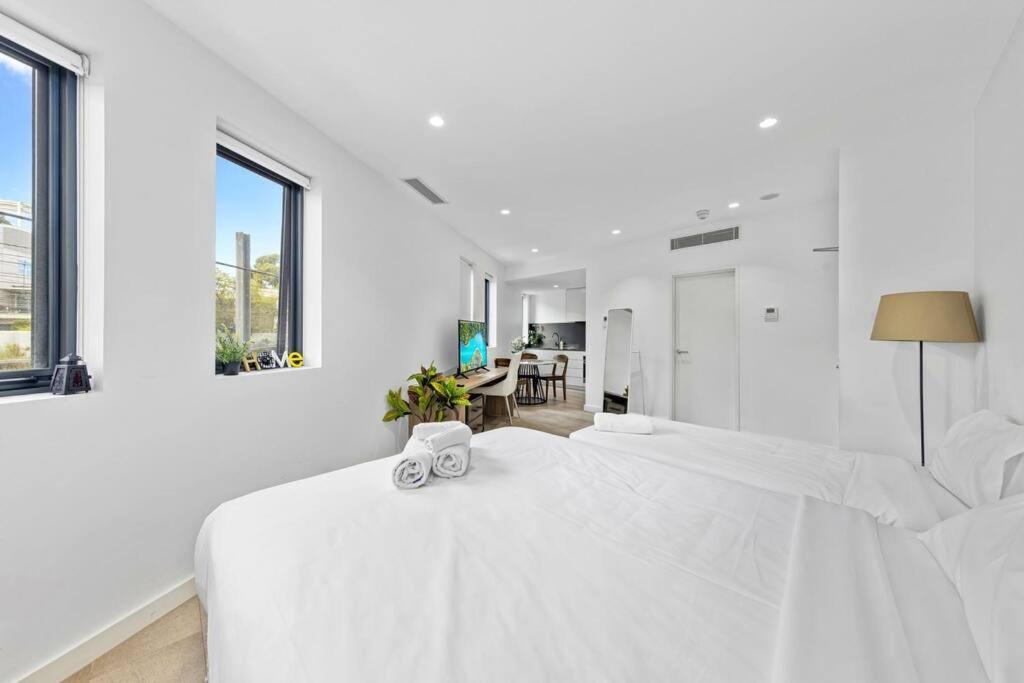 Studio For Long Term Tenants In Strathfield Cbd Sídney Exterior foto