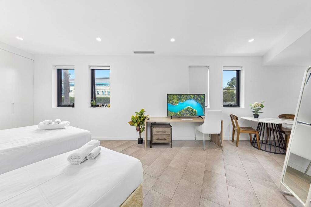 Studio For Long Term Tenants In Strathfield Cbd Sídney Exterior foto