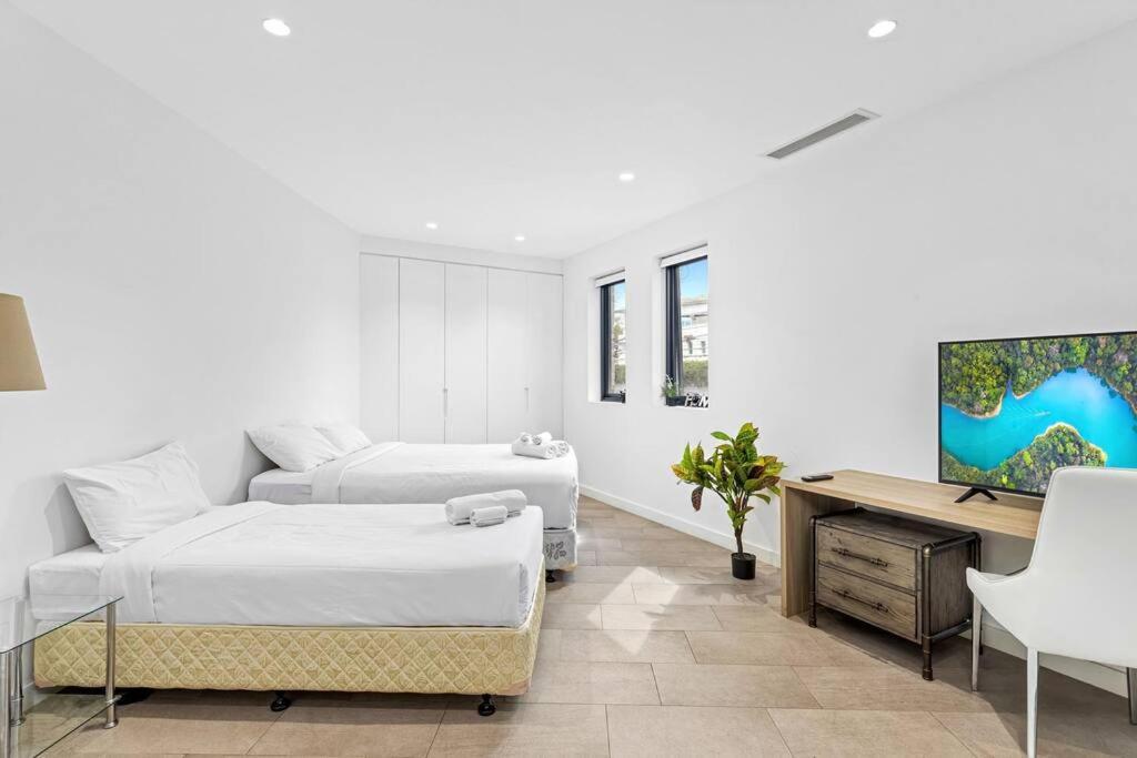 Studio For Long Term Tenants In Strathfield Cbd Sídney Exterior foto